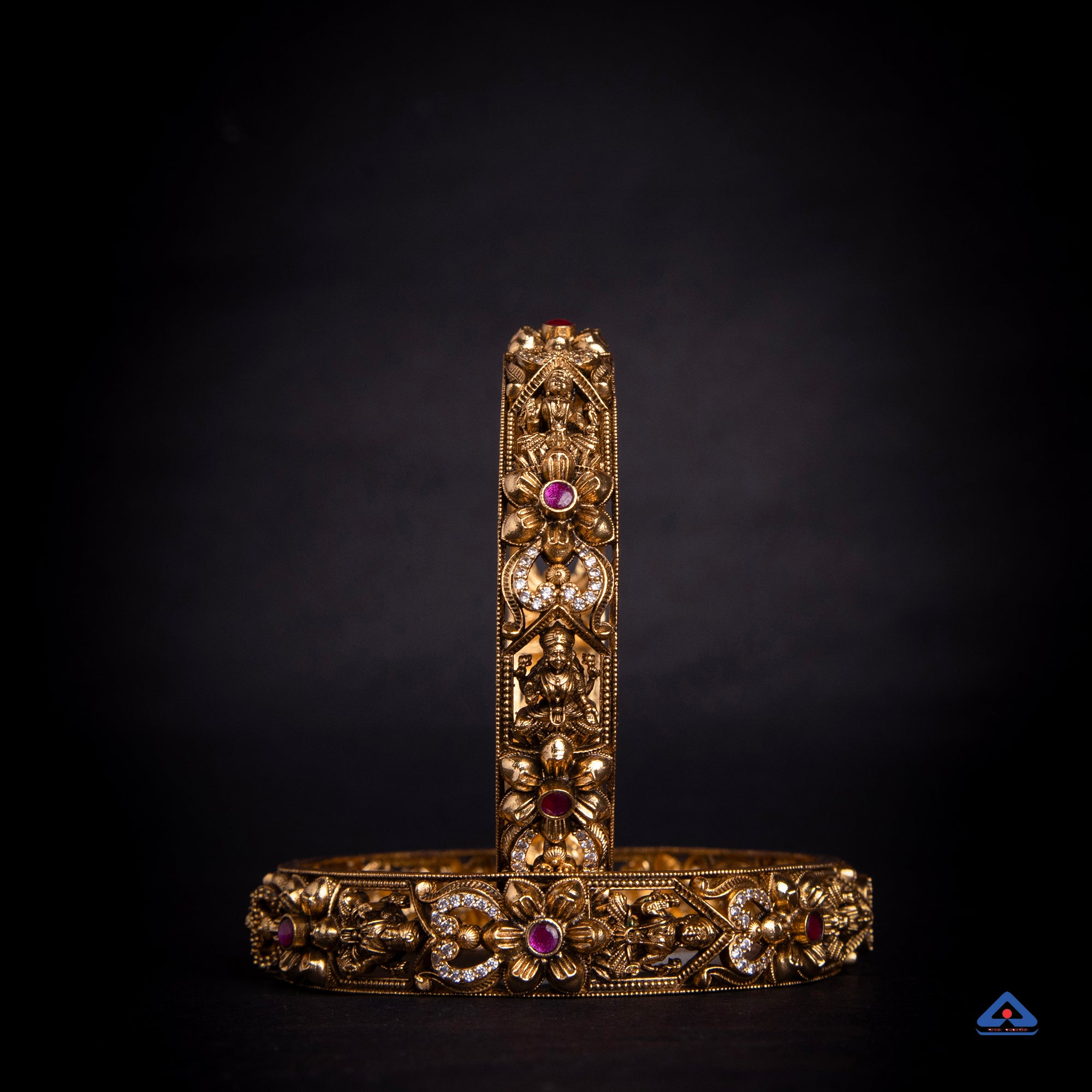 The Pushpa Latha Kada (Floral Vine)