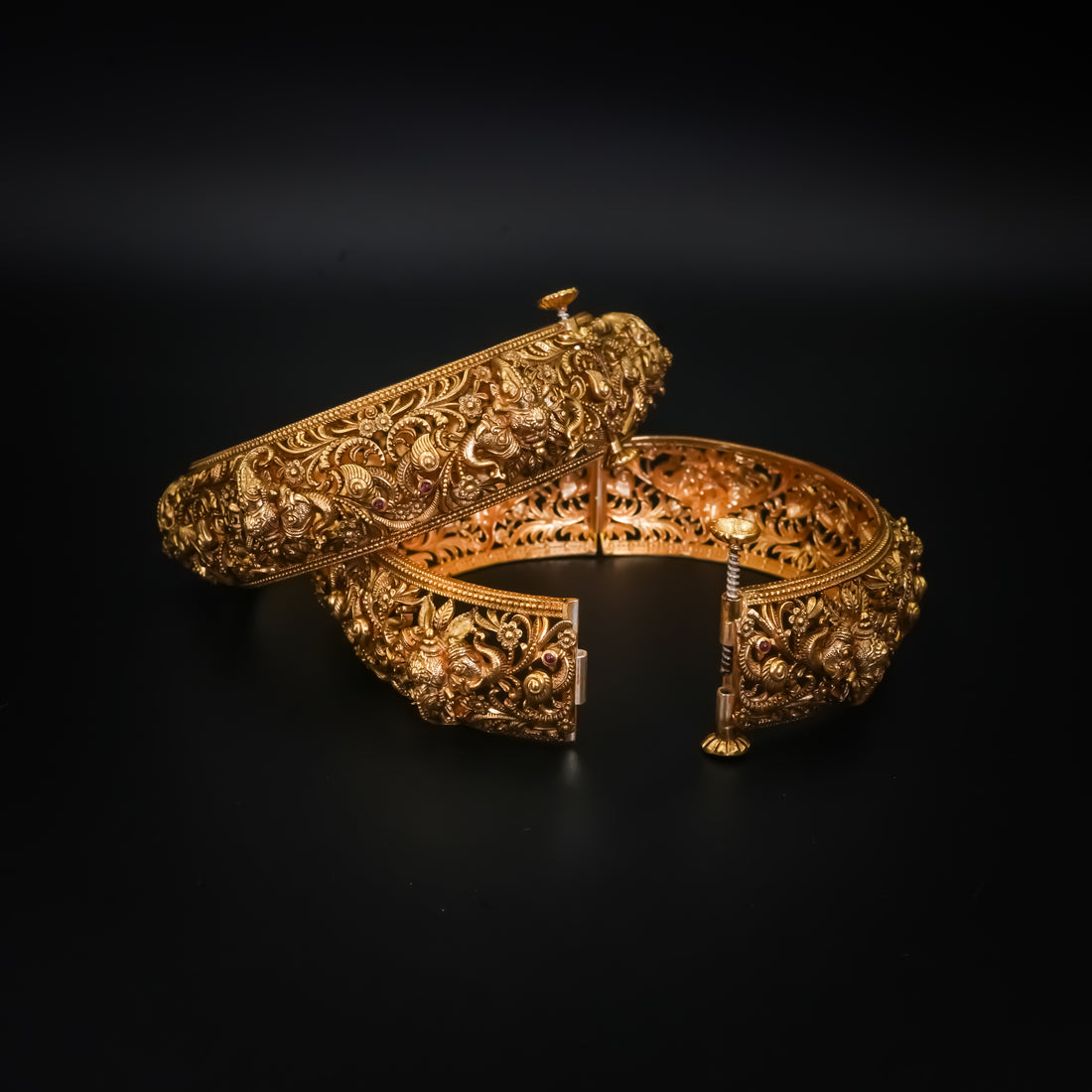 Plain Antique Gold-Plated Silver Nakshi Screw Kada - Pair