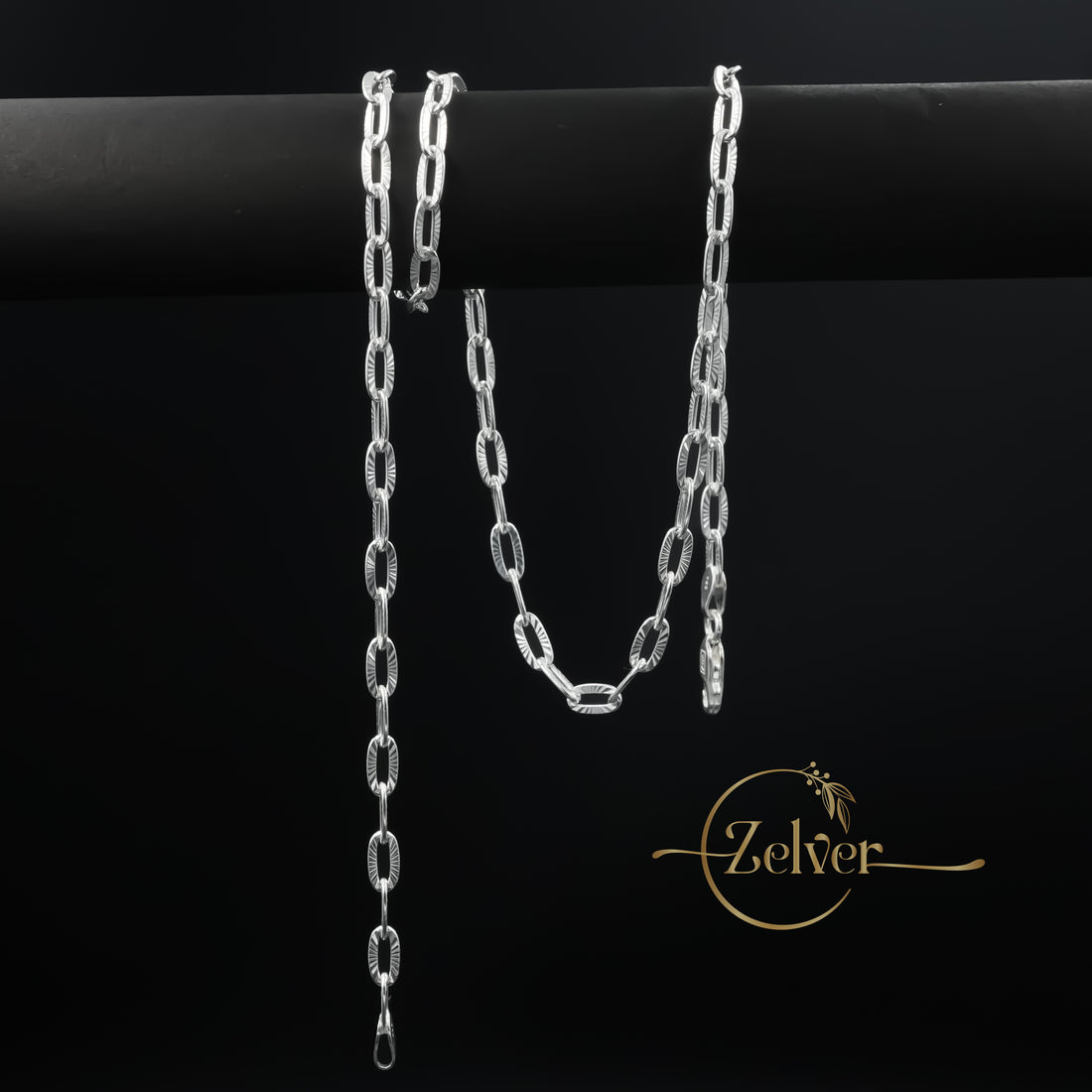 The Silver Sunburst: Textured Oval Link Chain | 925 Sterling Silver