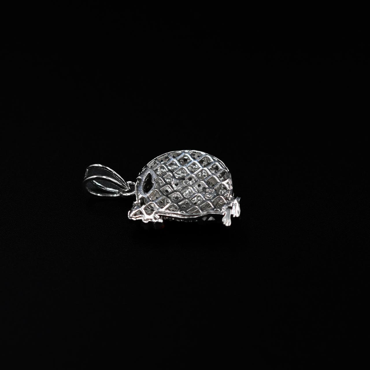 Hen Initial "C" pendant