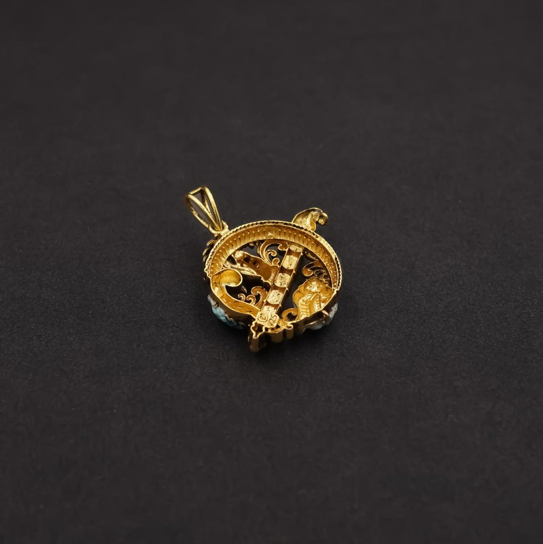 Sudarshan Chakra & Flute Pendant